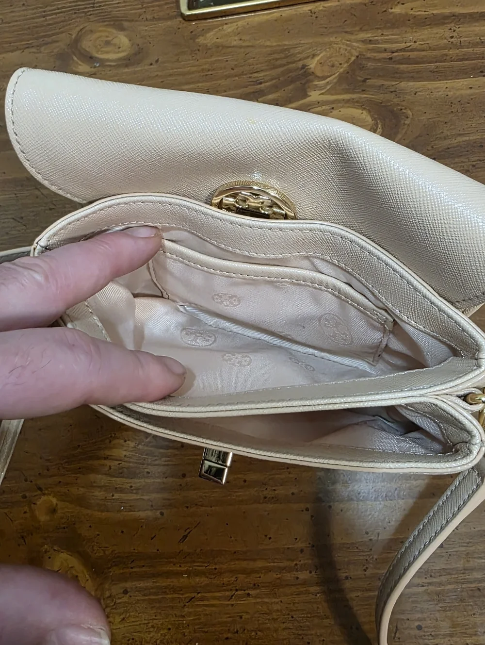 Tory Burch Robinson Mini Shell Pink Leather Crossbody with Gold Logo